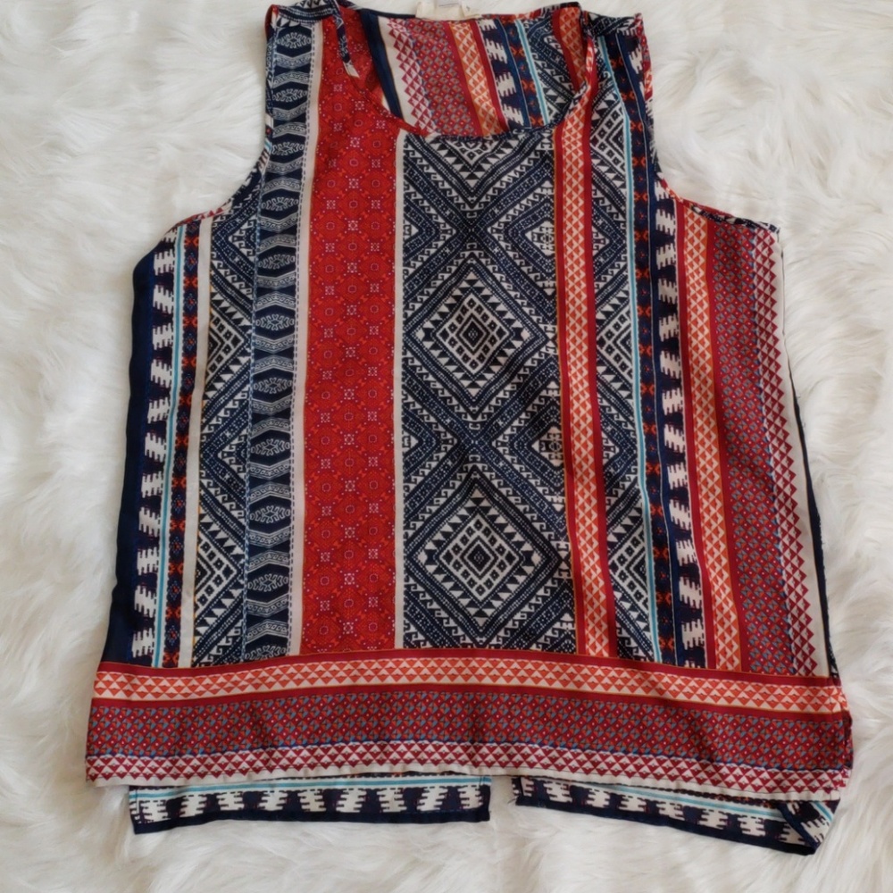 One Urban Day sleeveless blouse